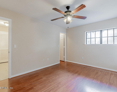 10150 Belle Rive Boulevard - Photo Thumbnail 13