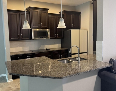 5409 Parkside Lakes Drive - Photo Thumbnail 2