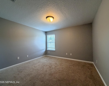 15991 Baxter Creek Drive - Photo Thumbnail 25