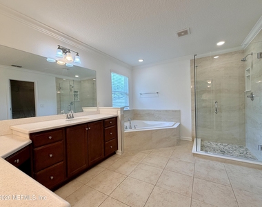 15991 Baxter Creek Drive - Photo Thumbnail 21