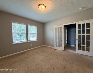 15991 Baxter Creek Drive - Photo Thumbnail 34