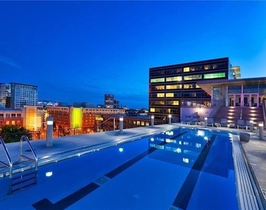845 Spring Street Nw - Photo Thumbnail 12