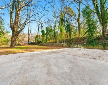 1386 Elizabeth Avenue Sw - Photo Thumbnail 29