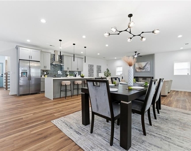 1386 Elizabeth Avenue Sw - Photo Thumbnail 3