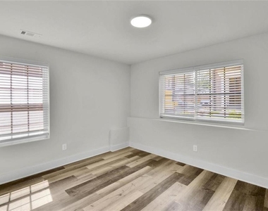 3165 Dogwood Drive - Photo Thumbnail 30