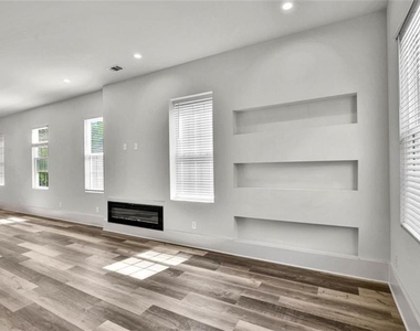 3165 Dogwood Drive - Photo Thumbnail 5