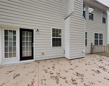 2184 Longmont Drive - Photo Thumbnail 22