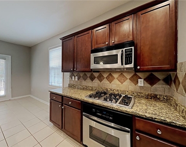 2184 Longmont Drive - Photo Thumbnail 20