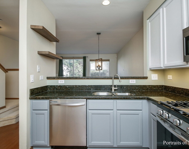2010 Fulham Drive - Photo Thumbnail 6