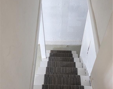 3460 Meadowview Drive - Photo Thumbnail 13