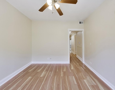 3149 W Lyndale Street - Photo Thumbnail 6
