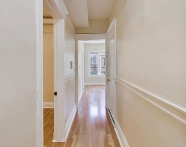3149 W Lyndale Street - Photo Thumbnail 2
