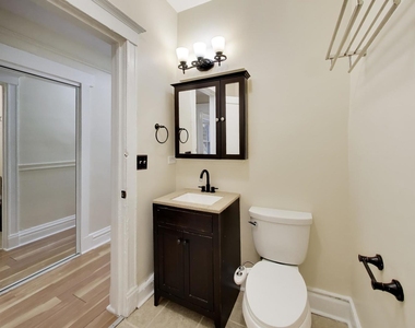 3149 W Lyndale Street - Photo Thumbnail 19