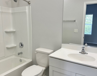 853 E Main Street - Photo Thumbnail 8