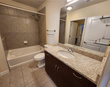 400 W Peachtree Street Nw - Photo Thumbnail 12