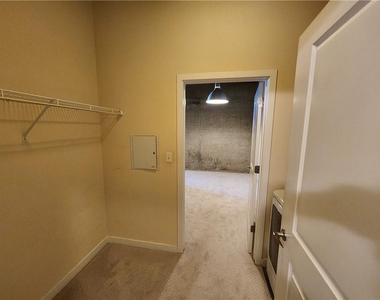 400 W Peachtree Street Nw - Photo Thumbnail 16