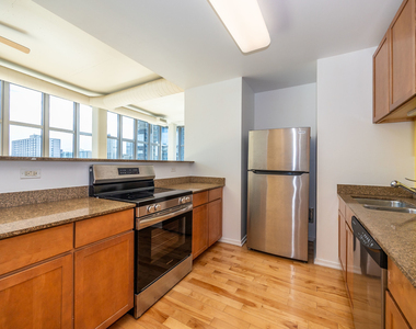 1000 W Leland Avenue - Photo Thumbnail 11