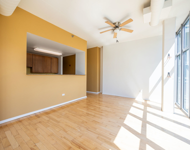 1000 W Leland Avenue - Photo Thumbnail 6