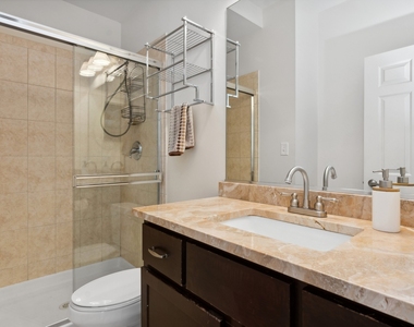 1816 S Calumet Avenue - Photo Thumbnail 15