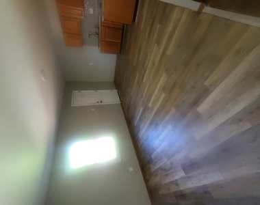 21538 Gailine Avenue - Photo Thumbnail 2