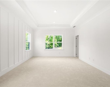 2815 Medford Drive - Photo Thumbnail 30