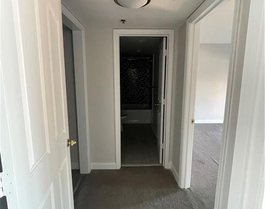 2870 Pharr Court South Nw - Photo Thumbnail 12