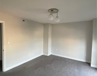 2870 Pharr Court South Nw - Photo Thumbnail 10