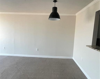 2870 Pharr Court South Nw - Photo Thumbnail 9