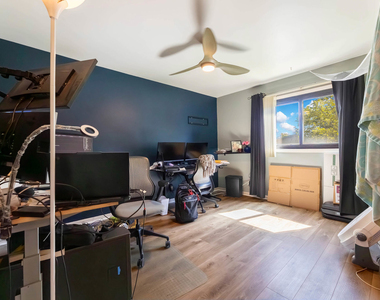 361 Lyons Drive - Photo Thumbnail 7