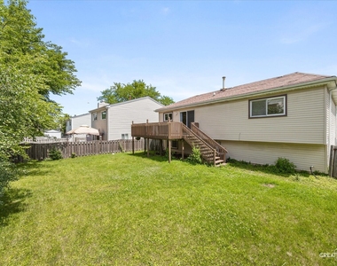 572 Oswego Drive - Photo Thumbnail 17