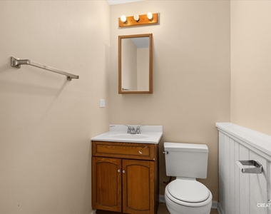 572 Oswego Drive - Photo Thumbnail 12