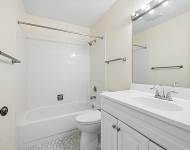 826 Thornton Court - Photo Thumbnail 12