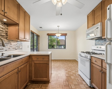 826 Thornton Court - Photo Thumbnail 4