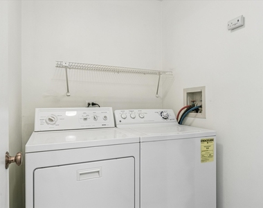 826 Thornton Court - Photo Thumbnail 13