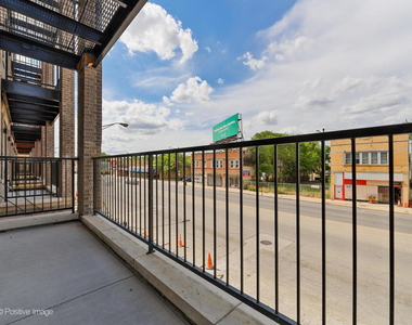 6031 W North Avenue - Photo Thumbnail 20