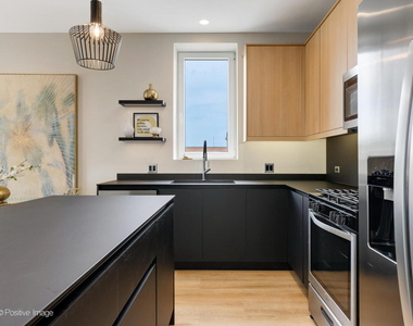 6031 W North Avenue - Photo Thumbnail 9