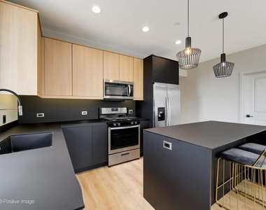 6031 W North Avenue - Photo Thumbnail 12