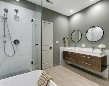 6031 W North Avenue - Photo Thumbnail 17