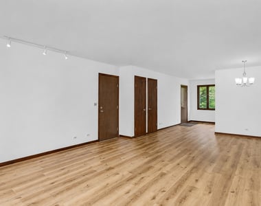 31 Green Oaks Drive - Photo Thumbnail 7