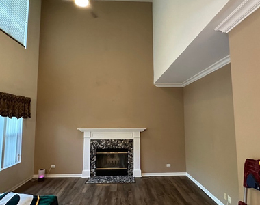 992 White Pine Drive - Photo Thumbnail 21