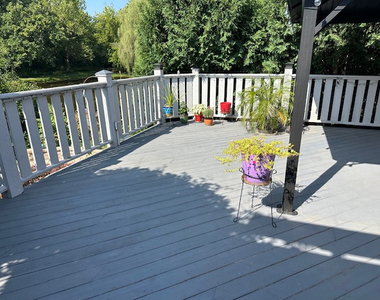 992 White Pine Drive - Photo Thumbnail 1