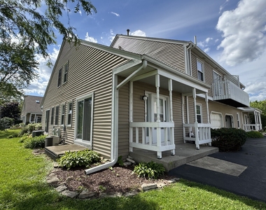11411 Douglas Avenue - Photo Thumbnail 20