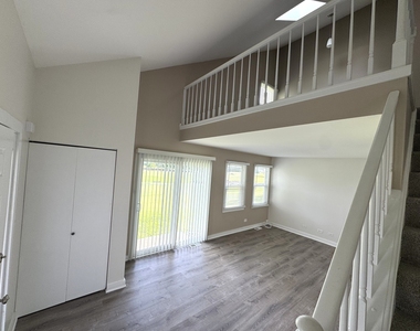 11411 Douglas Avenue - Photo Thumbnail 6