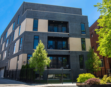 1045 W Cornelia Avenue - Photo Thumbnail 4