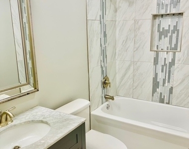 2930 Dundee Road - Photo Thumbnail 3