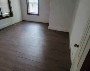 83 W 15th Street - Photo Thumbnail 28