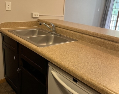 1323 Cunat Court - Photo Thumbnail 5