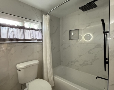 34 S River Street - Photo Thumbnail 18
