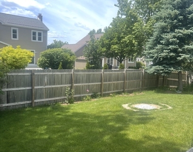 4330 Huntington Boulevard - Photo Thumbnail 18