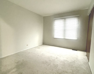4330 Huntington Boulevard - Photo Thumbnail 14